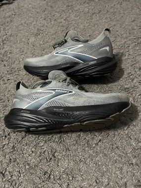 Brooks glycerin 22
